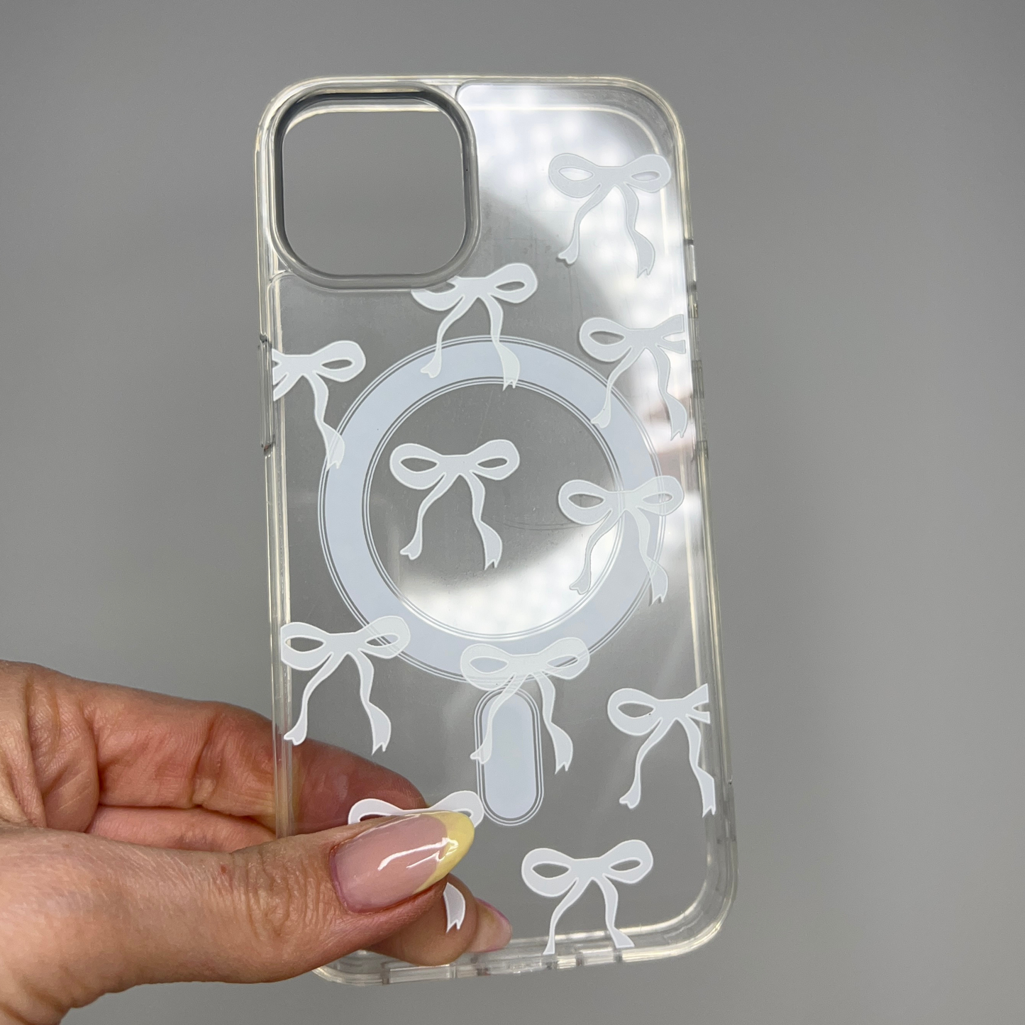 Bow MagSafe Phone Cases