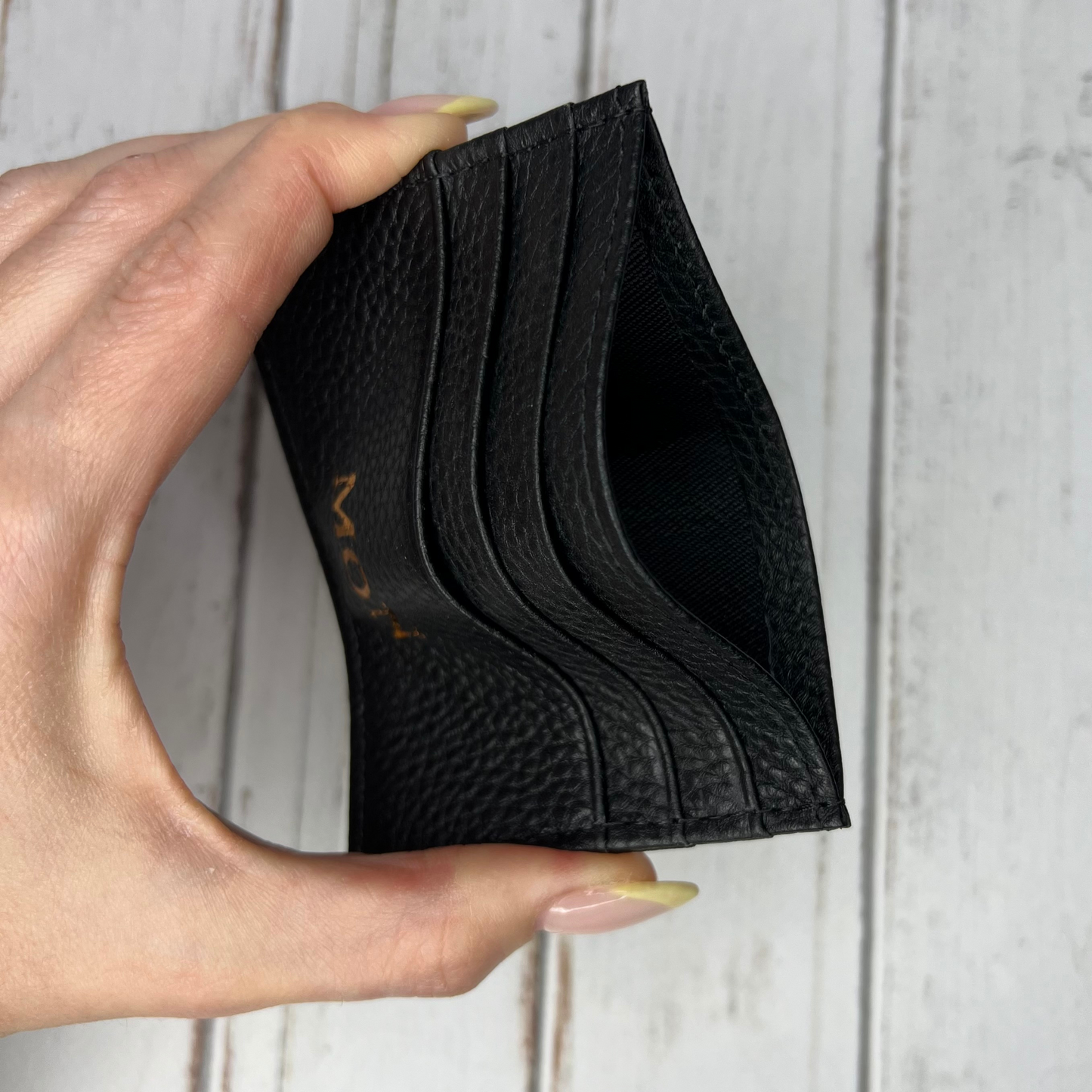Unisex Pebbled Leather Card Holder